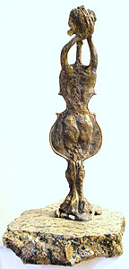 Arja Krossbeckin pronssiveistos