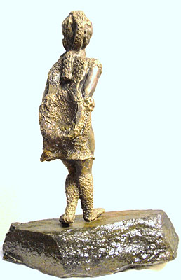 Arja Krossbeckin pronssiveistos